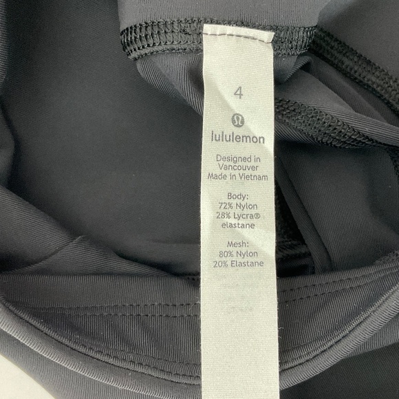 Lululemon Break a Trail Super High-Rise Tight 28" - Picture 9 of 11